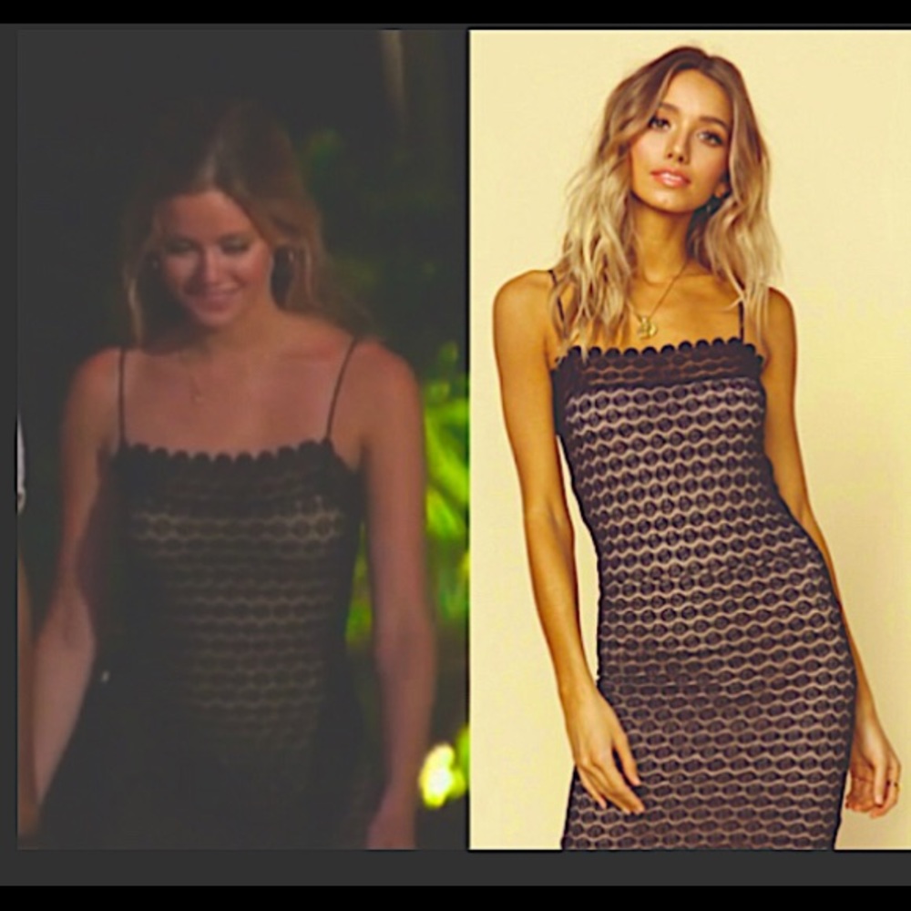 Nightcap Beaux Slit Lace Gown 1/XS